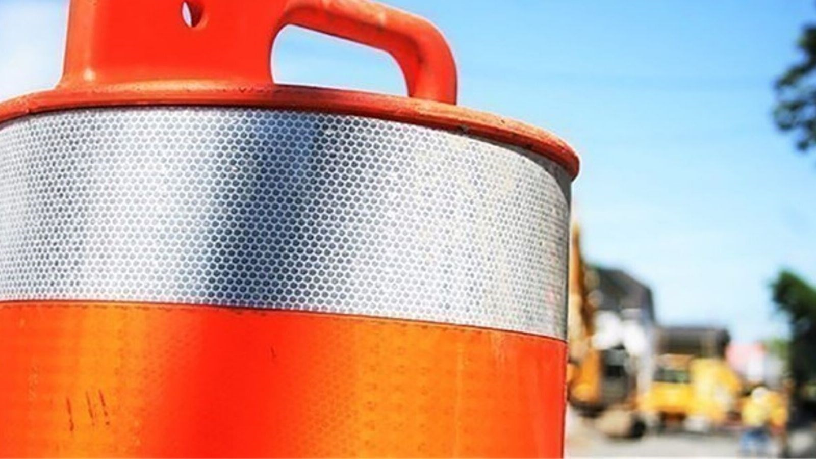 Travaux d'asphaltage sur l'autoroute 73 à Saint-Isidore