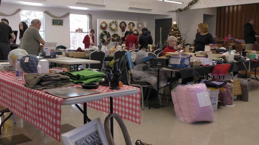 Normand DeLessard présente le marché de Noël et aux puces de Saint-Philibert