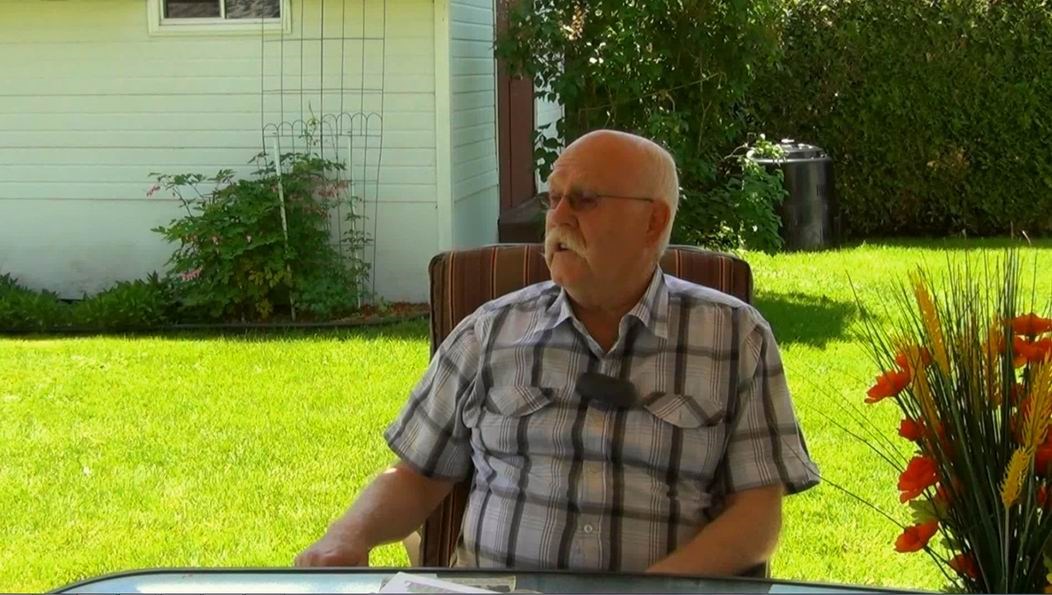 Normand DeLessard présente des souvenirs des courses de chiens avec Henri Louis Leclerc