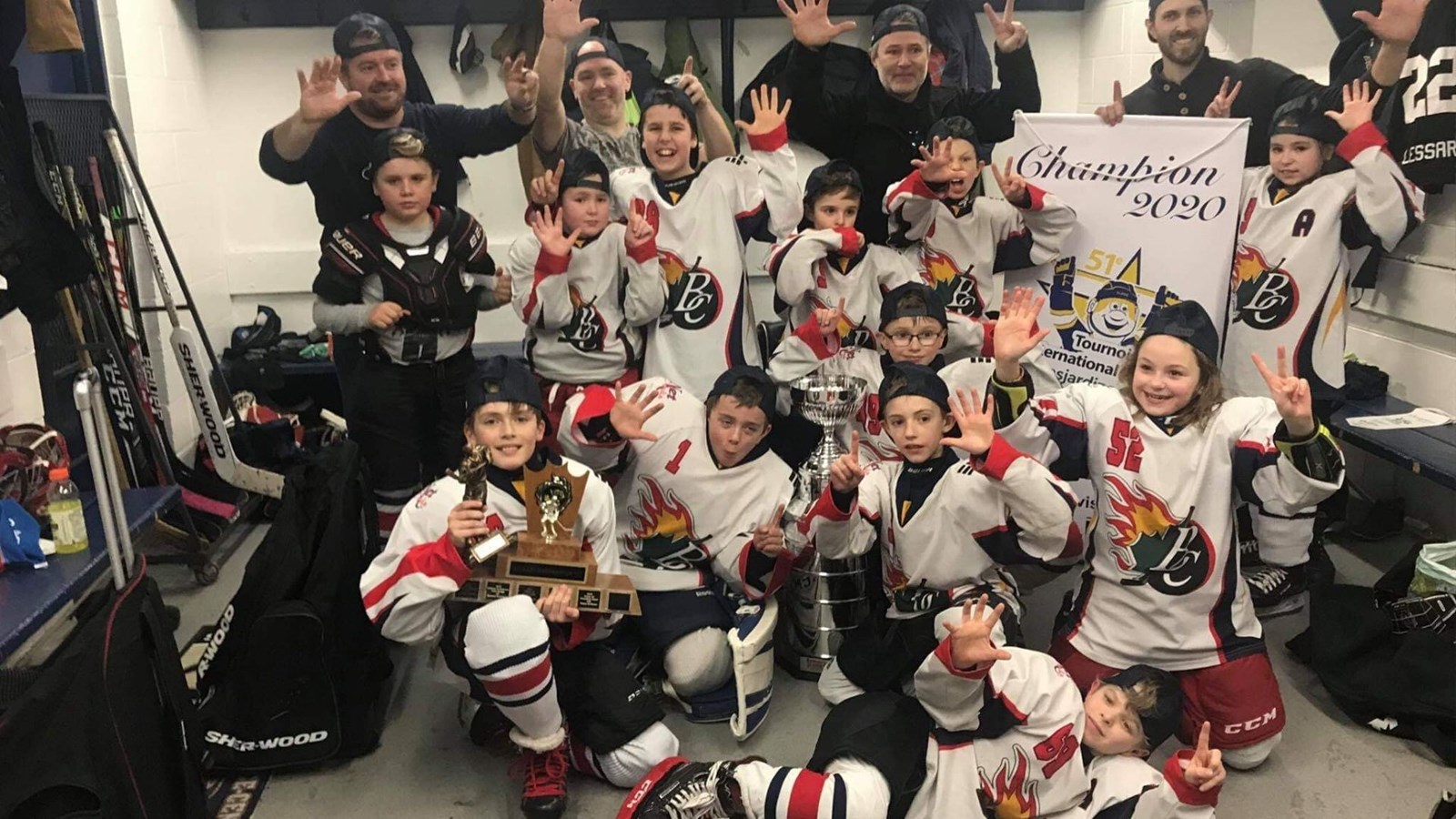 Les Baroudeurs de Beauce-Centre Atome C ont gagné le tournoi. 