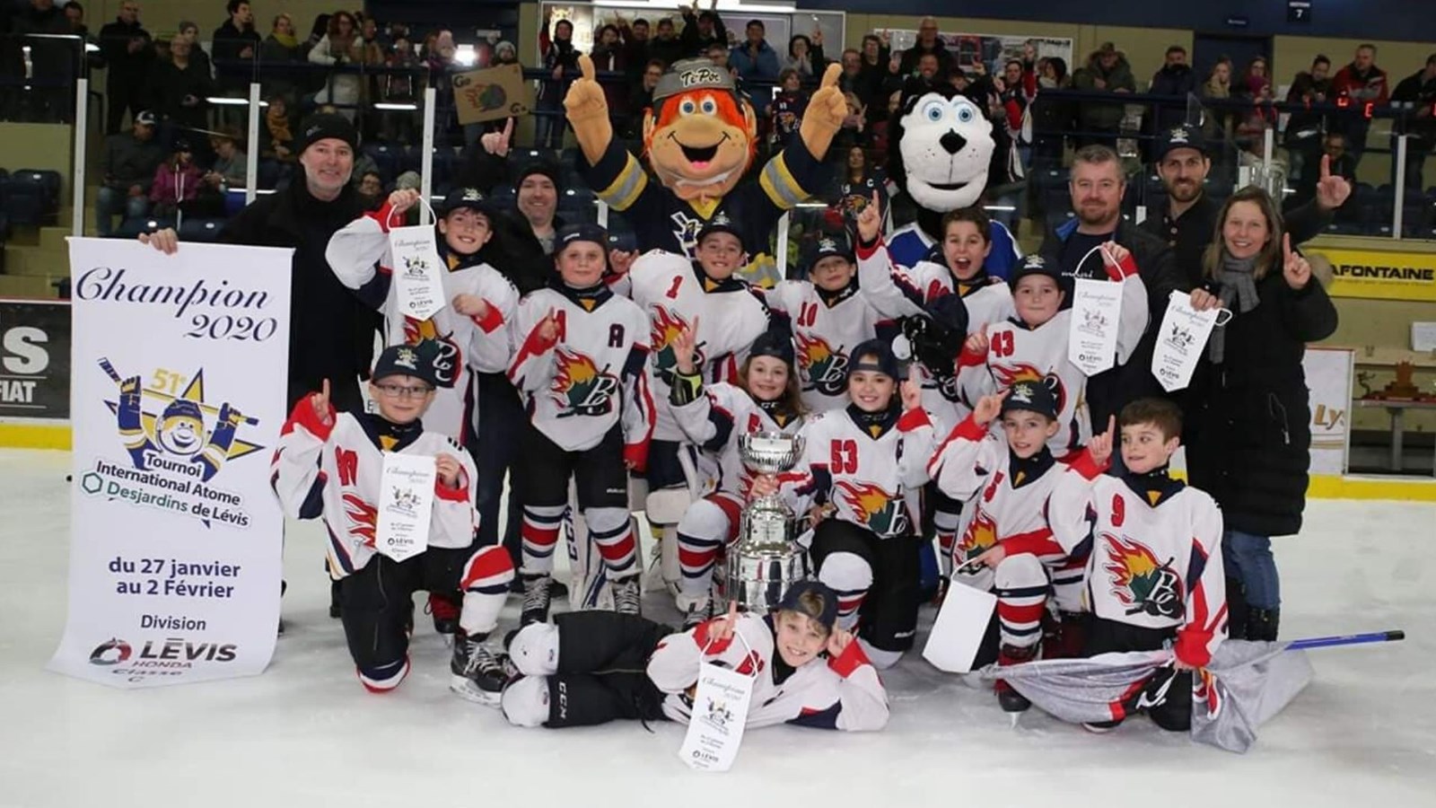 Les Baroudeurs de Beauce-Centre Atome C ont gagné le tournoi. 