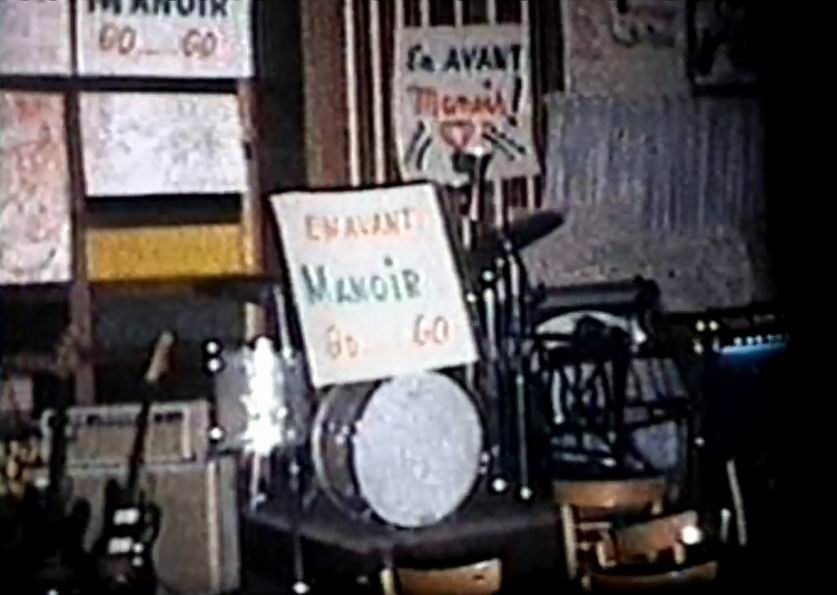 Normand De Lessard présente la remise de trophées hockey Manoir Chaudière - Début des années 60'