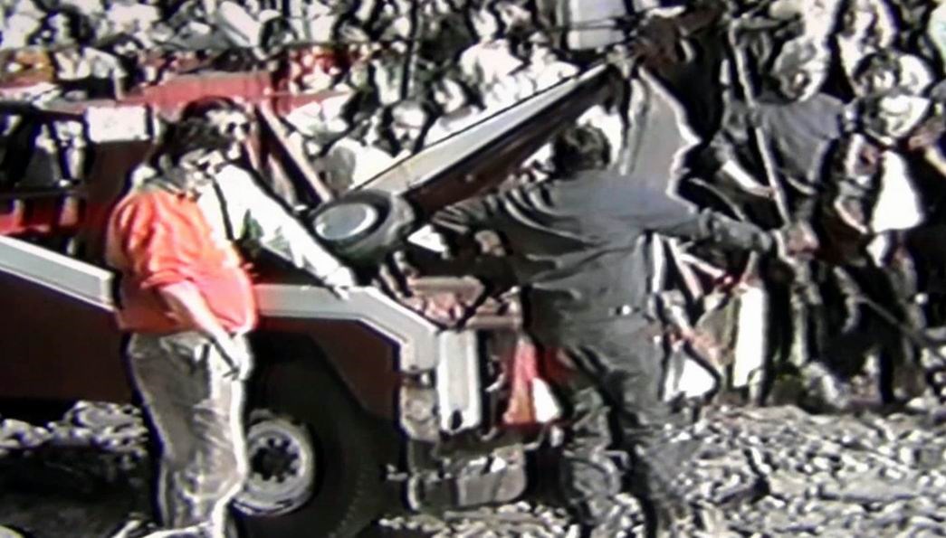 Normand De Lessard présente la récupération d'automobiles dans la rivière Chaudière en 1986