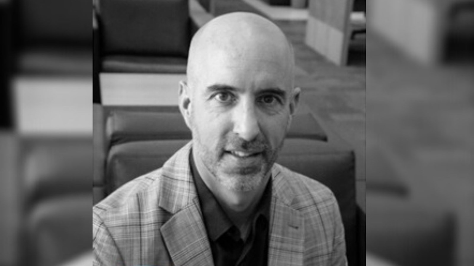 Mention d’honneur de l'AQPC pour l'enseignant Stéphane Lessard
