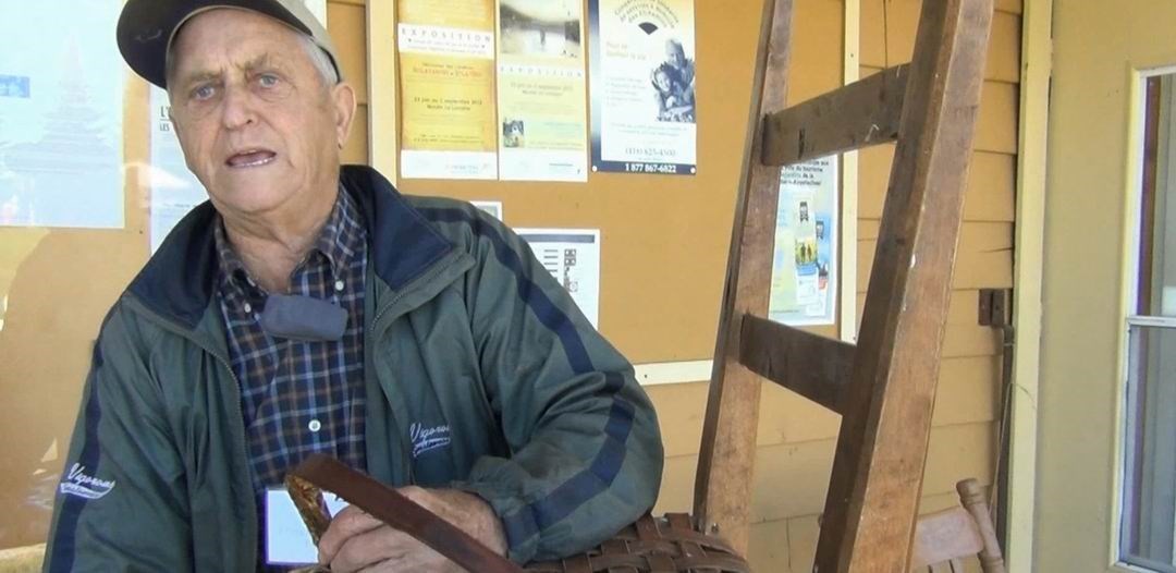 Normand De Lessard présente l'artisan M. Raymond Nadeau