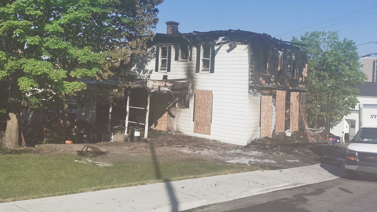 Incendie : des dégâts majeurs sur deux immeubles à logements à Saint-Georges