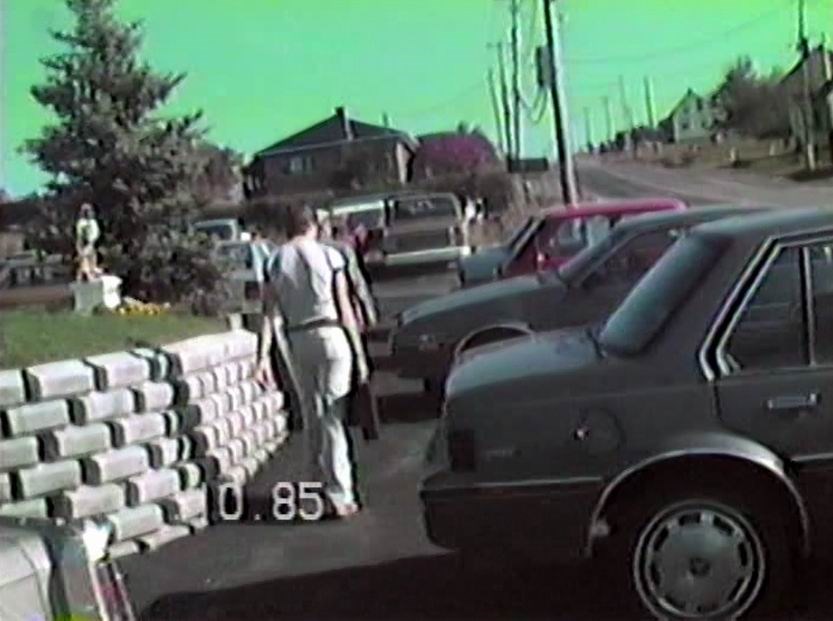 Normand DeLessard présente Souvenirs de M. Bédard Autos de Saint-Côme en 1985