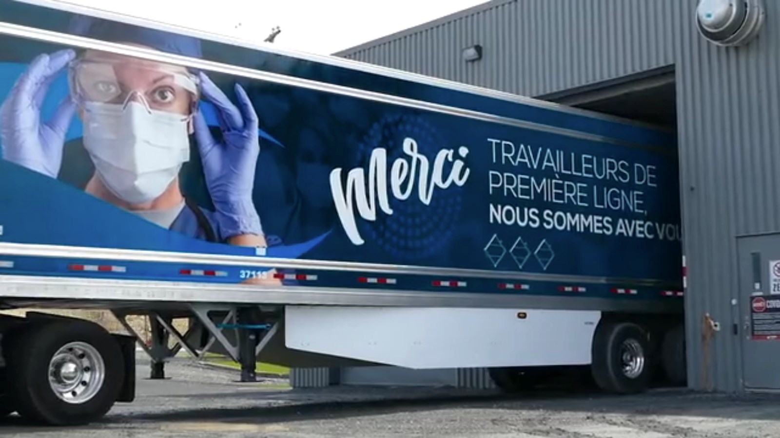 Turbo Images rend hommage aux travailleurs essentiels sur la route