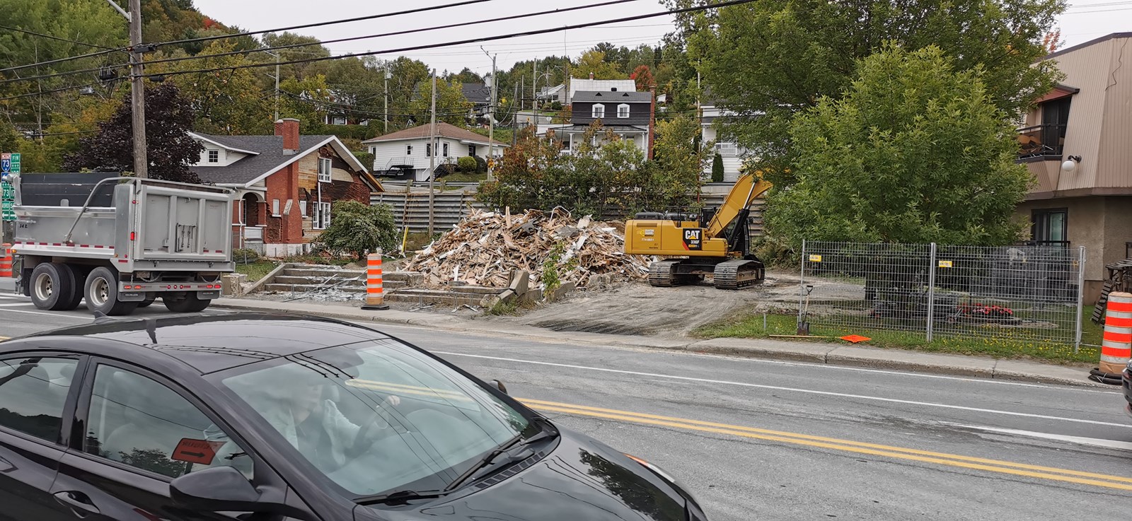 Un autre immeuble démoli à Beauceville