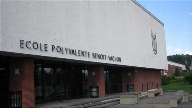 Deux élèves positifs à la Covid-19 à Sainte-Marie et Saint-Georges