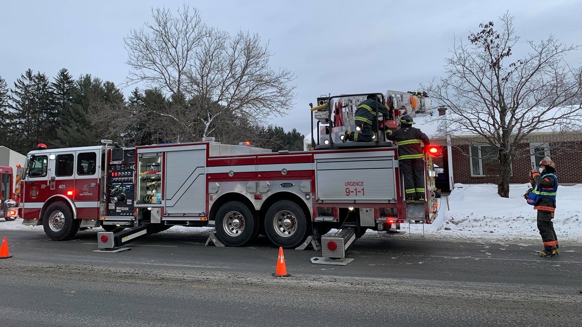 Feu de cheminée dans une résidence de la 90e rue à Saint-Georges