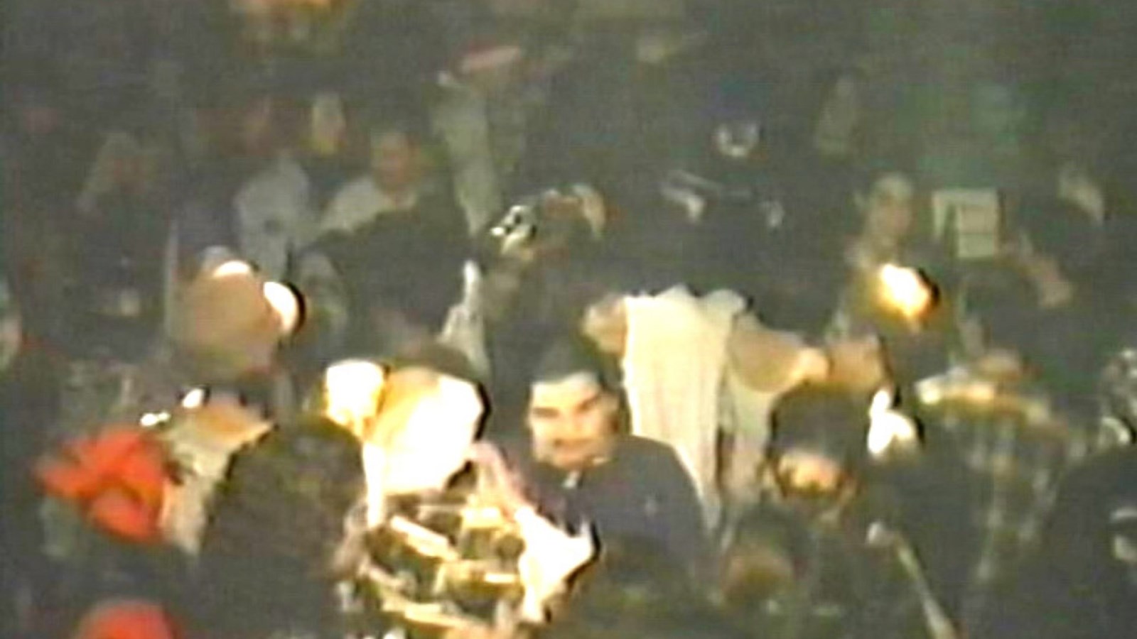 Normand DeLessard présente une soirée d'Halloween au disco-bar Le Frédéric en 1998