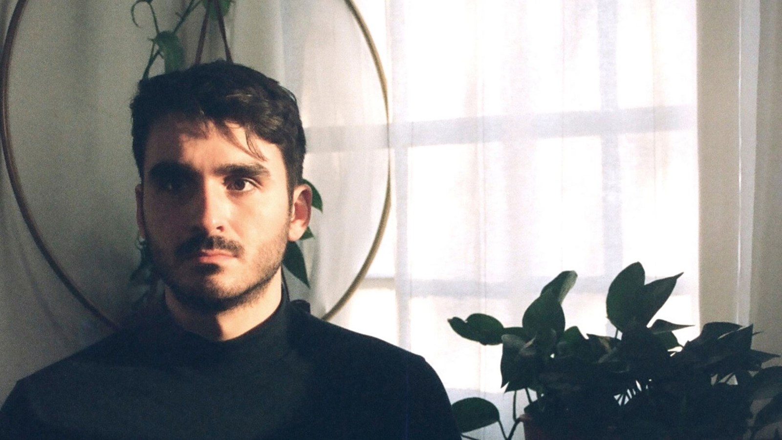 Olivier Couture lance sa nouvelle chanson « La forêt jungle »
