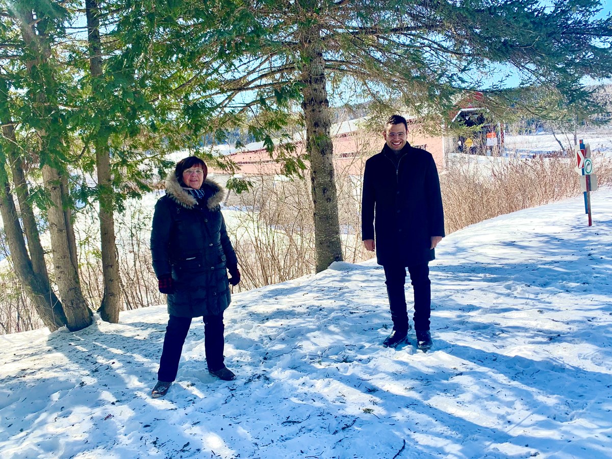 La mairesse Lyne Bourque et le député Samuel Poulin.