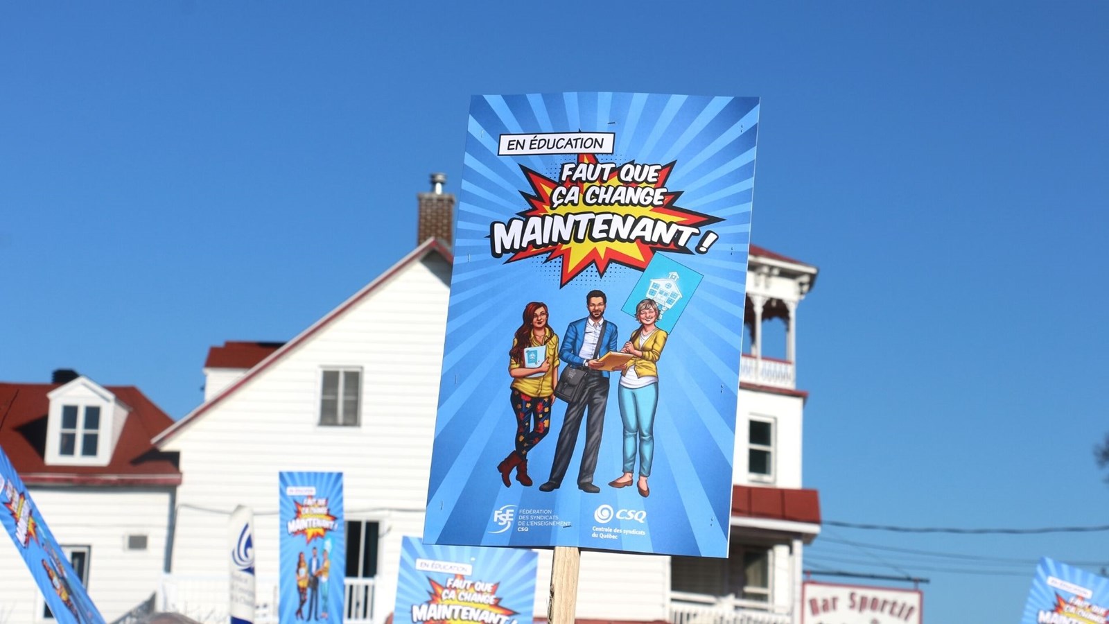 Les enseignants manifestent en Beauce-Etchemin