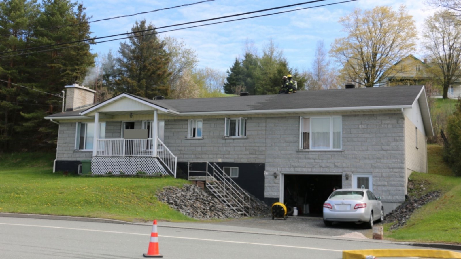 Feu de cheminée dans une résidence à Beauceville