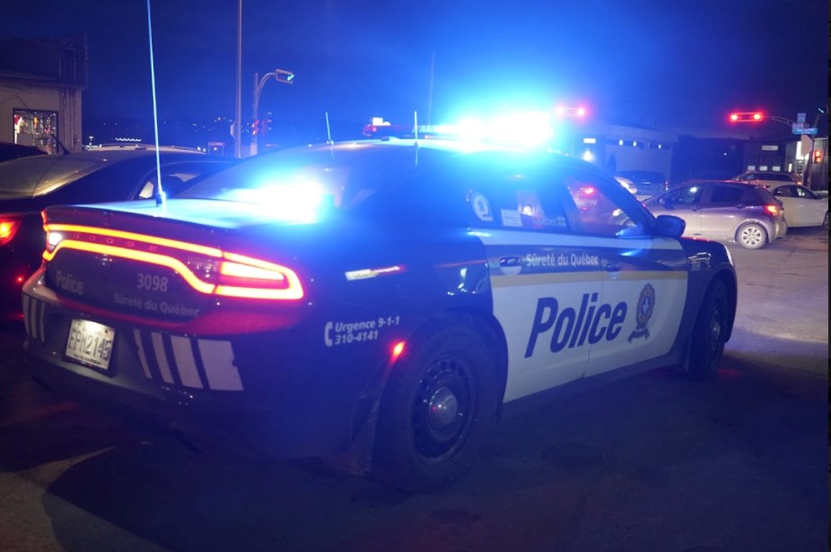 Un homme de 18 ans arrêté pour conduite avec les facultés affaiblies