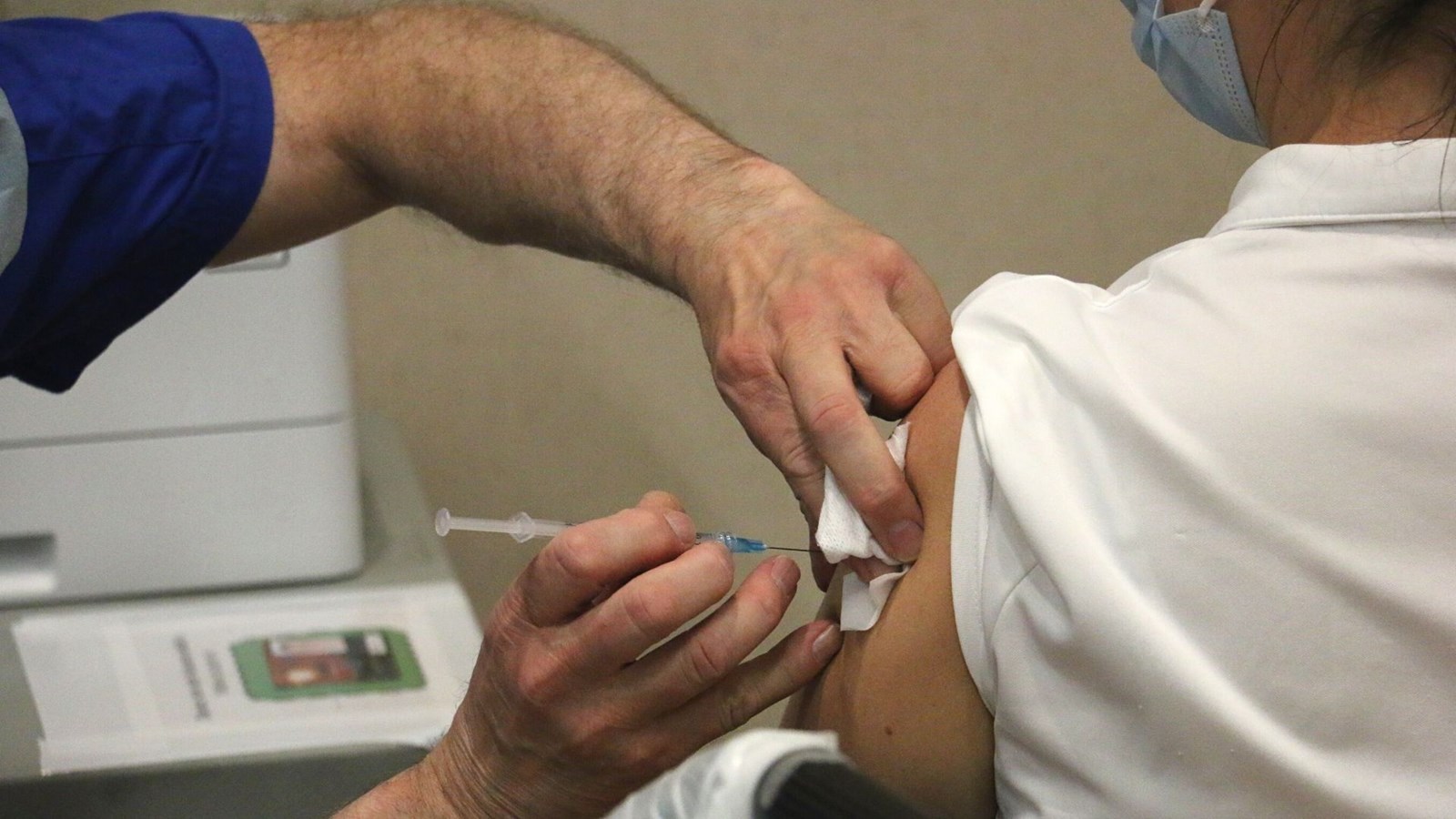 Vaccin AstraZeneca: l'administration de la 2e dose devancée