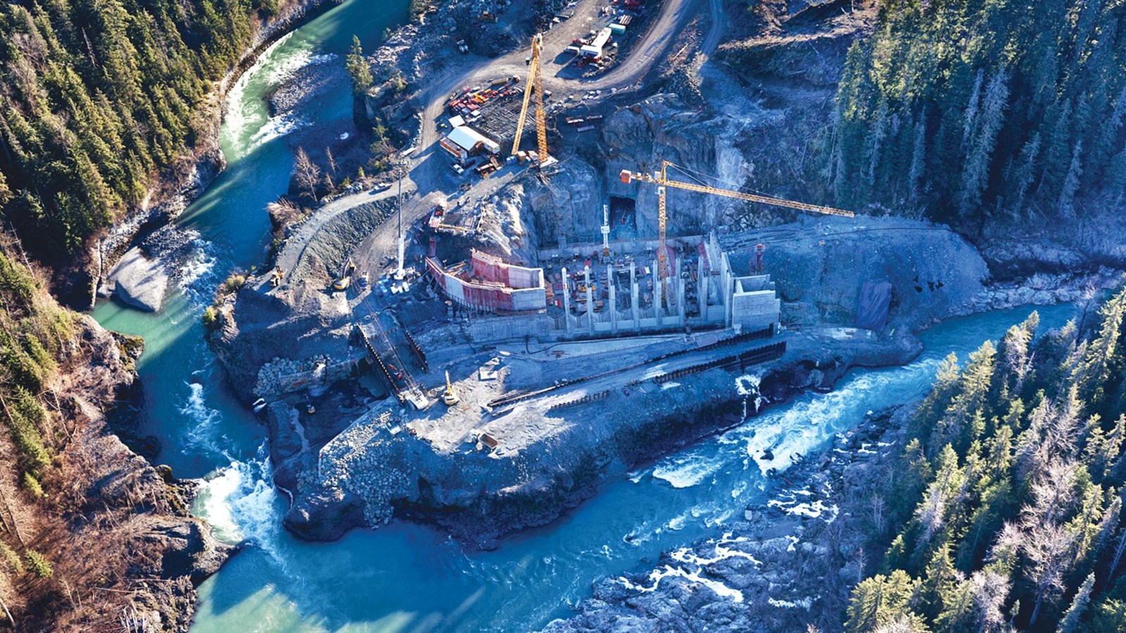 Projet hydroélectrique Alta Gas à Forest Kerr en Colombie-Britannique.