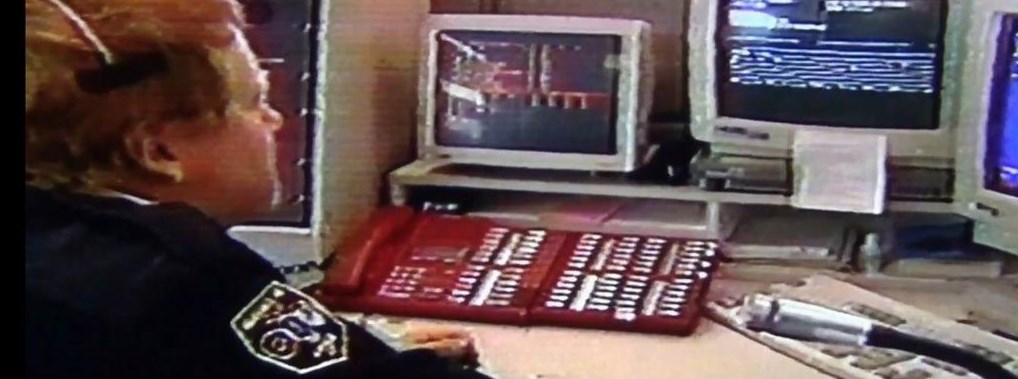 Normand DeLessard présente le centre 911 de Saint-Georges en 1995