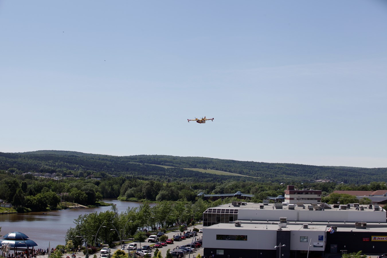 Avion-citerne Canadair CL-415