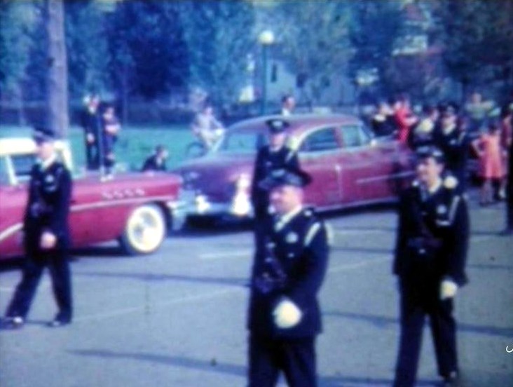 Normand DeLessard présente la parade des pompiers de Saint-Georges en 1961