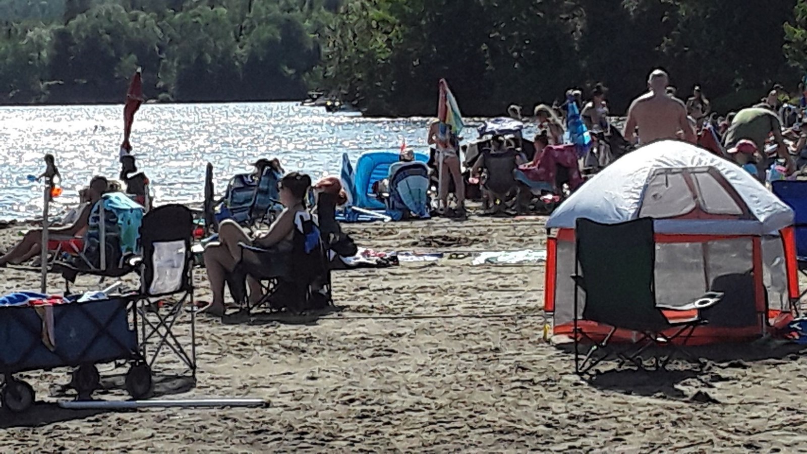 Plage au Lac Blanc dans Portneuf.
