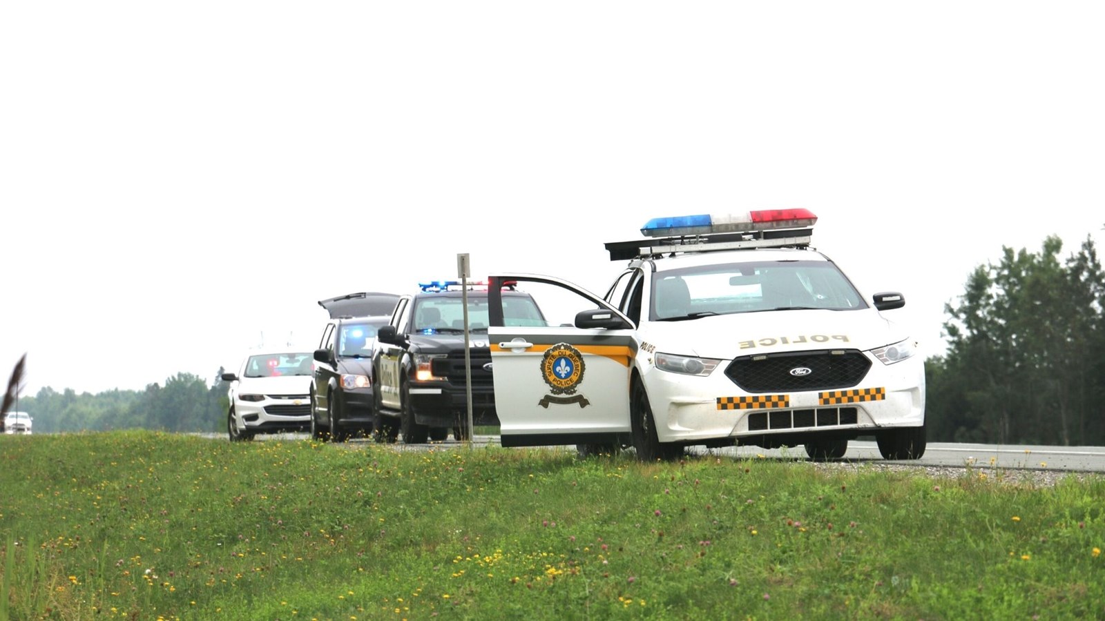 La policière blessée par balle sur l'Autoroute 73 est hors de danger