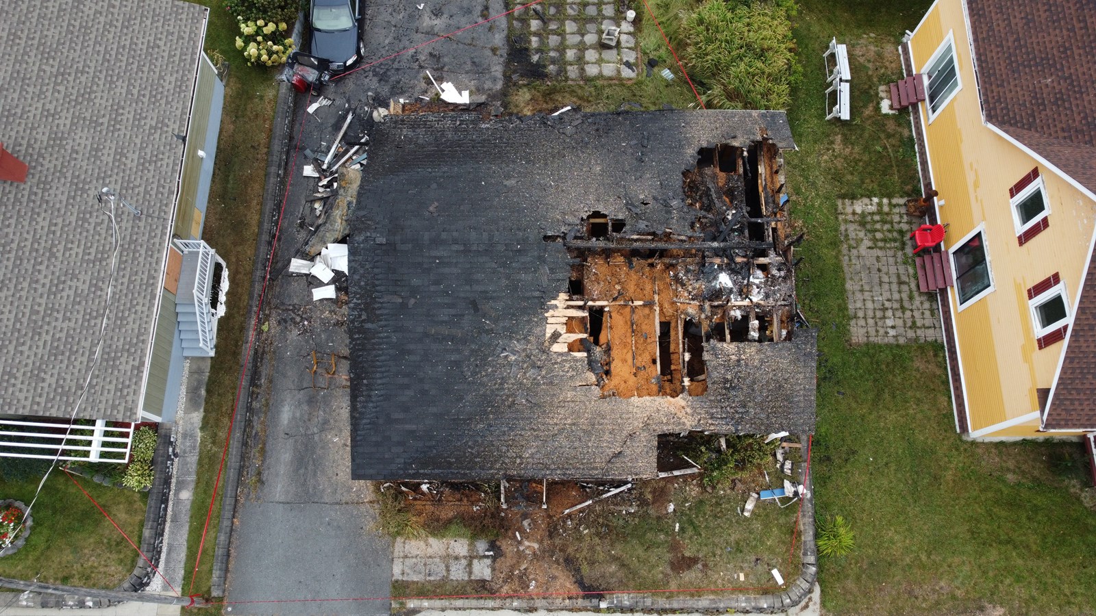 Une résidence ravagée par les flammes à Beauceville