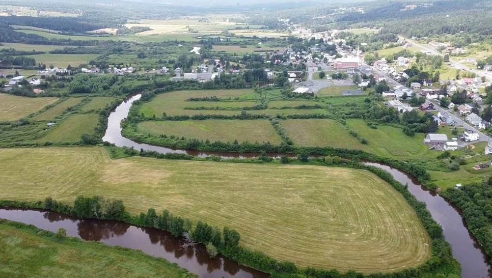 Normand DeLessard présente Saint-Léon-de-Standon vue du ciel