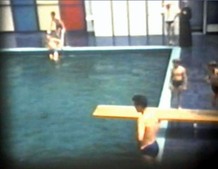 Normand DeLessard présente des souvenirs des piscines de Saint-Georges en 1959