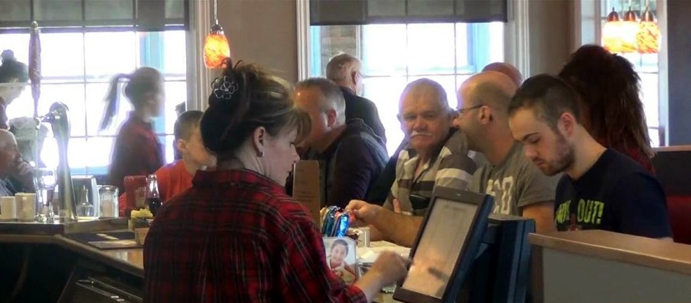 Normand DeLessard présente des souvenirs du restaurant Le Bec fin (2015)