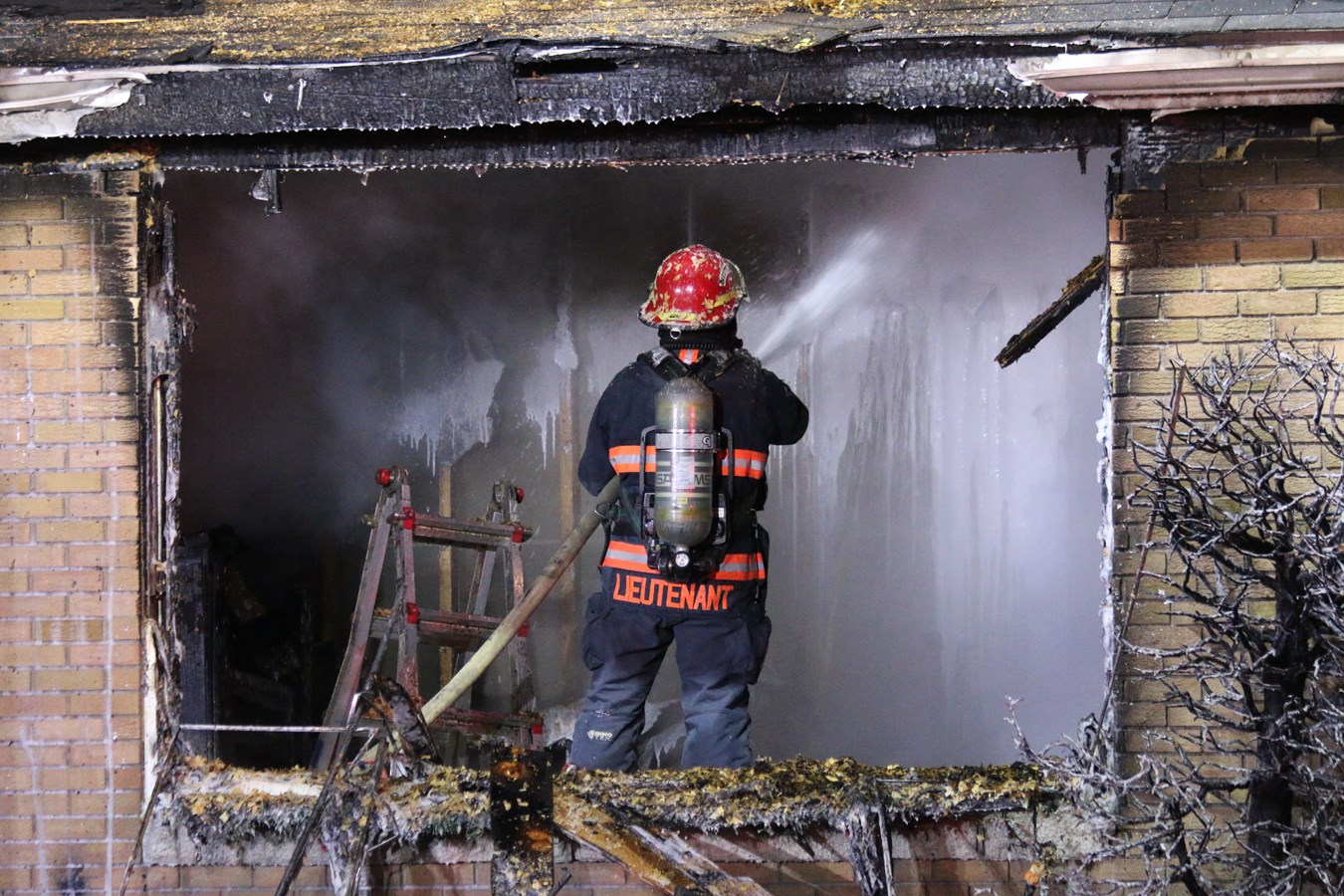 Les dommages sont considérables pour la résidence qui a pris feu hier soir
