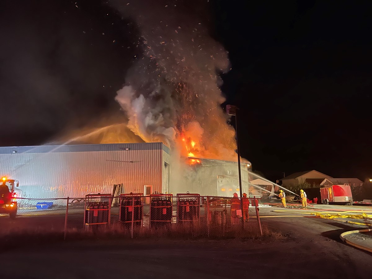Un important feu chez Usinage Xpress à Saint-Benoît-Labre