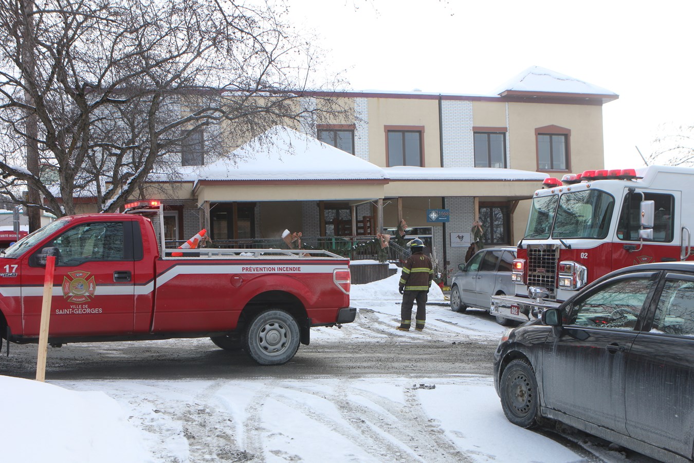 Feu de four dans un restaurant