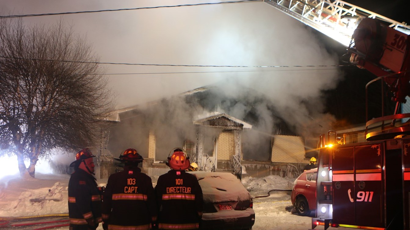 Maison rasée par les flammes à Sainte-Clotilde-de-Beauce