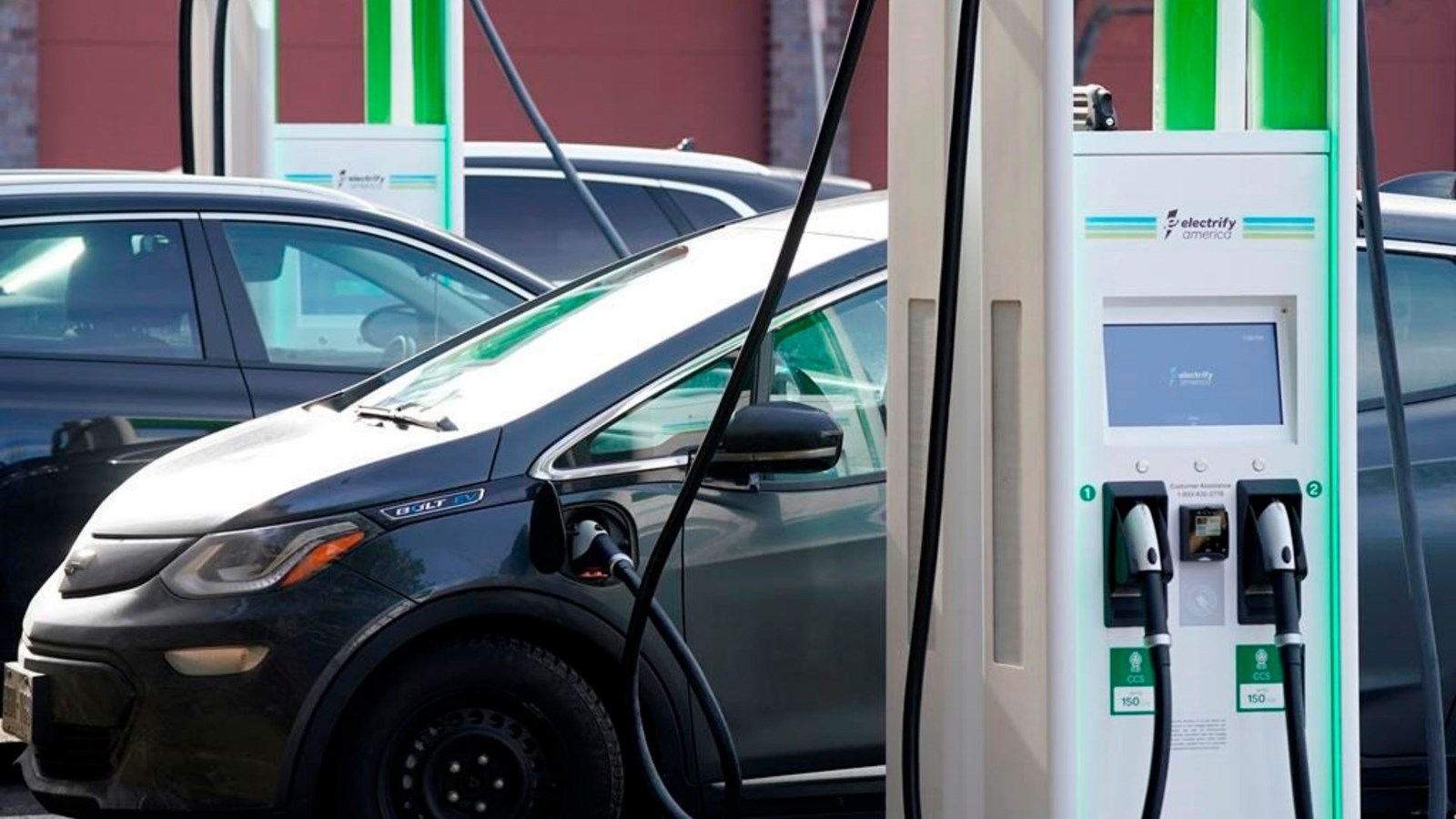 Les constructeurs veulent un appui supplémentaire pour les véhicules électriques