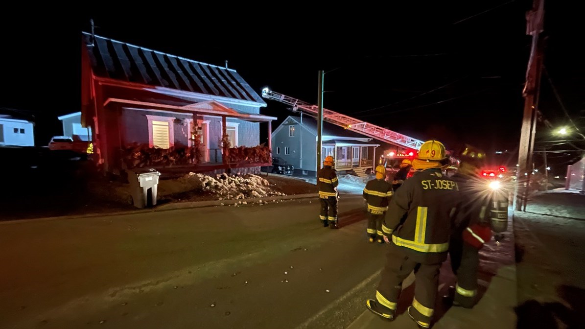 Feu de cheminée à Saint-Joseph