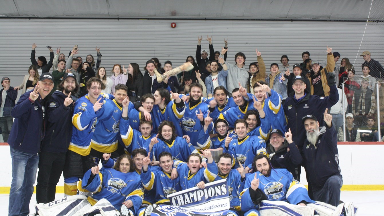 Le Garage Stéphane Turcotte de Saint-Éphrem remporte le championnat de la LHJABF