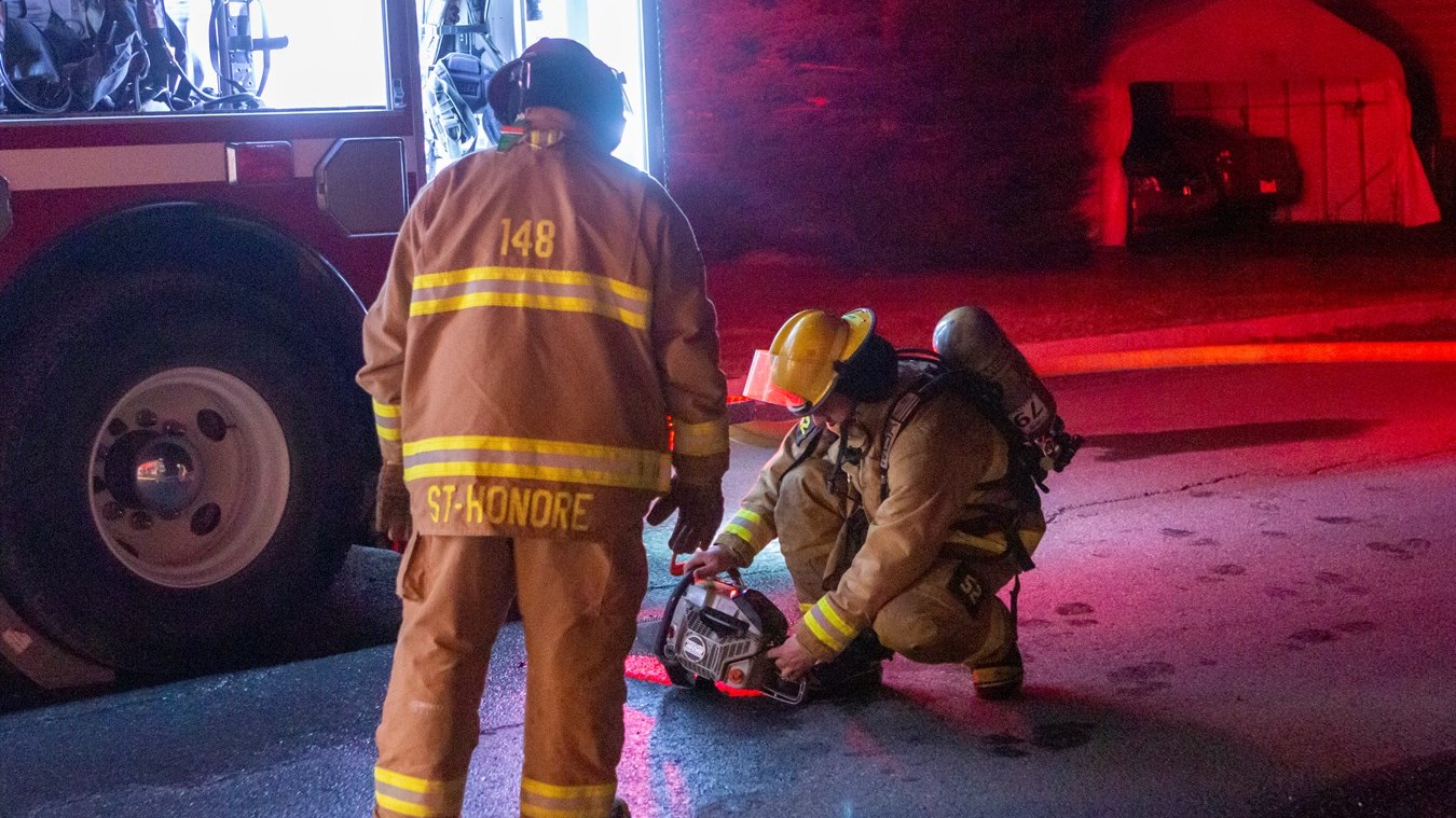 Feu de résidence Saint-Honoré-de-Shenley: le bâtiment est une perte totale