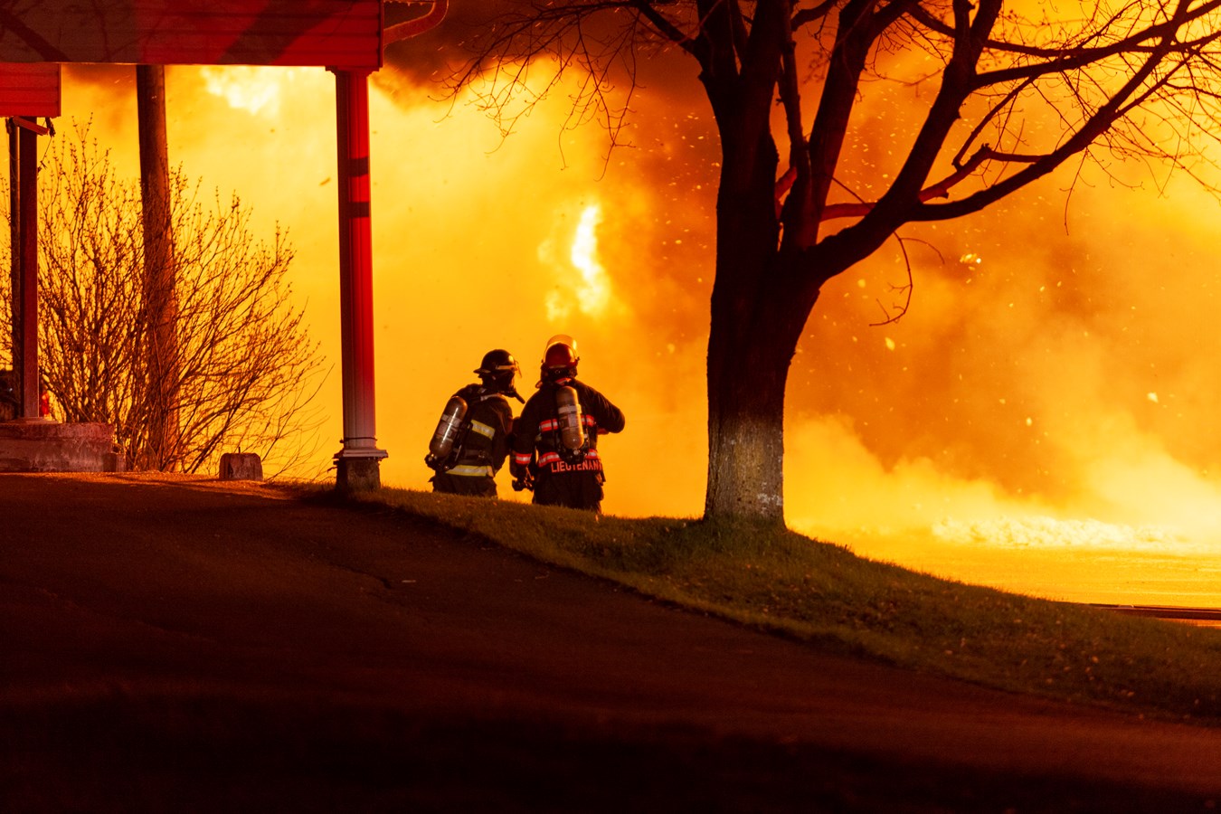 L'usine d'Abritek entièrement rasée par les flammes