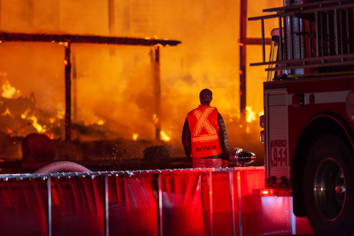 L'usine d'Abritek entièrement rasée par les flammes