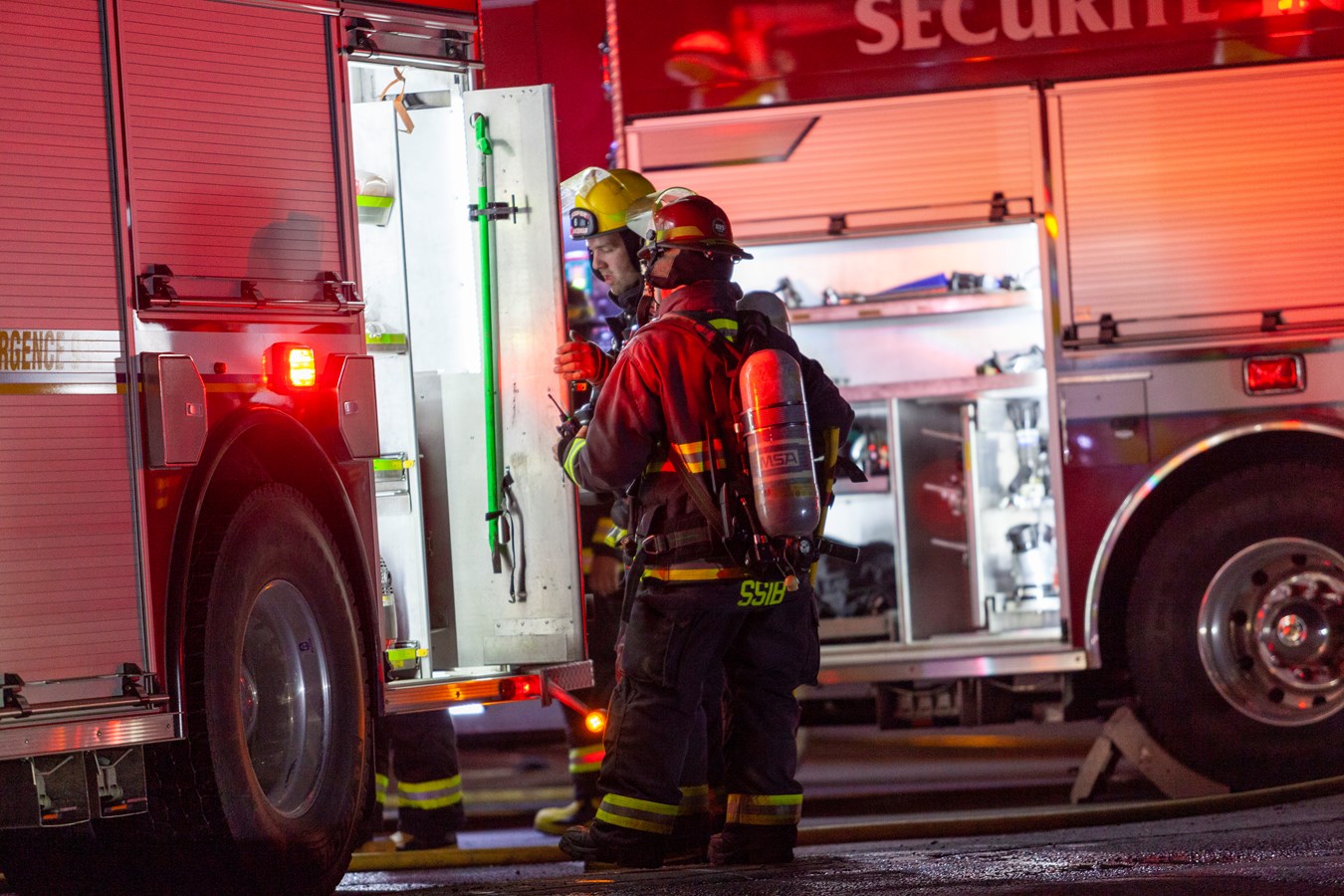 L'usine d'Abritek entièrement rasée par les flammes