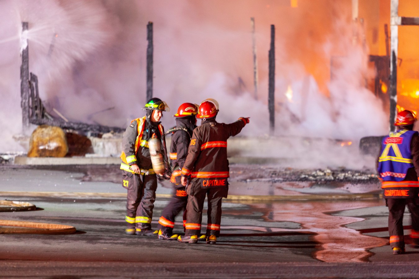 L'usine d'Abritek entièrement rasée par les flammes