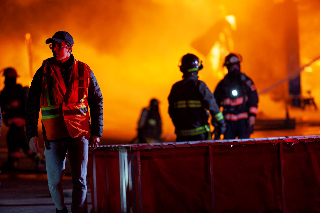 L'usine d'Abritek entièrement rasée par les flammes
