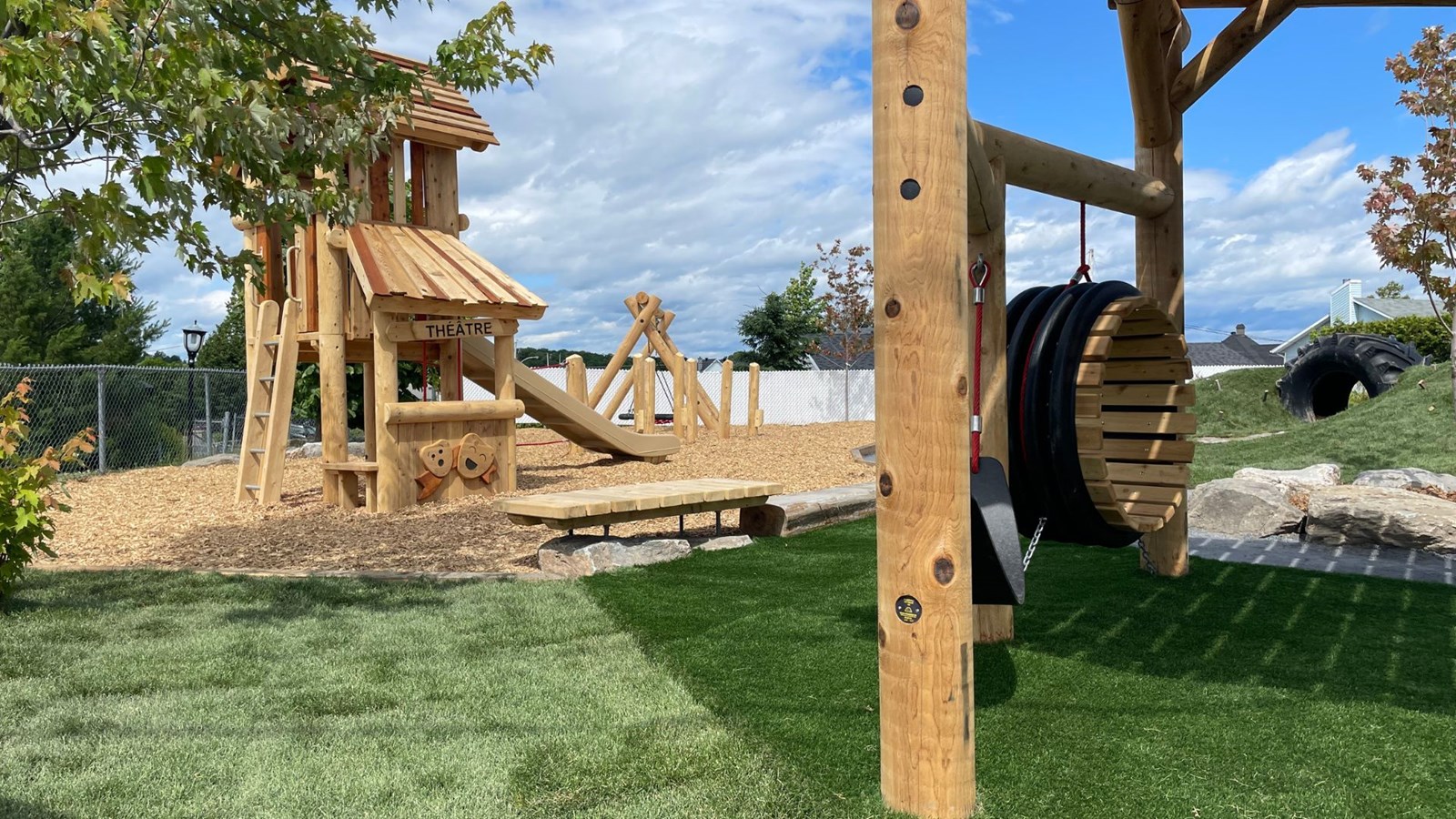 Saint-Elzéar inaugure le parc Desjardins 