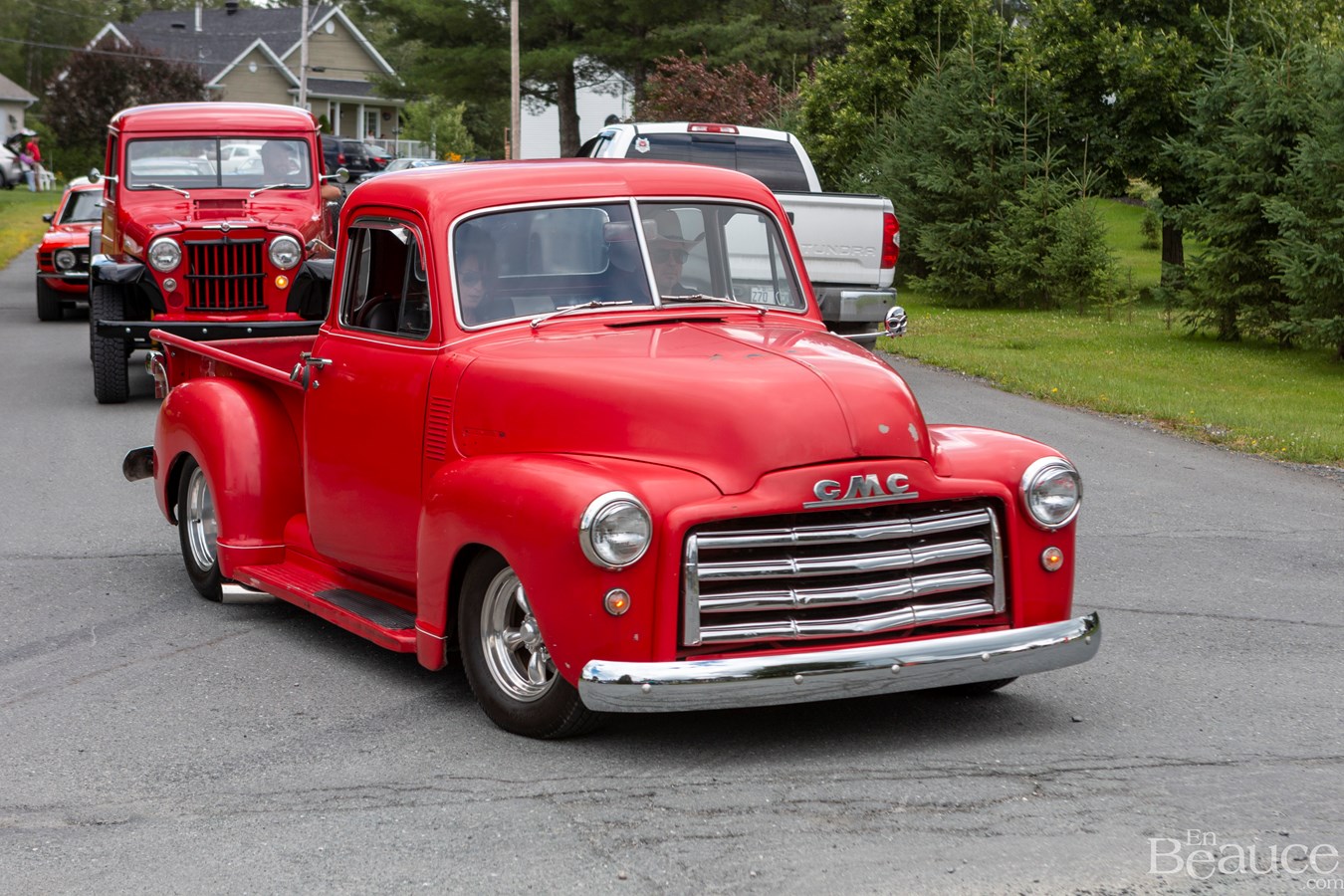 La parade de voitures anciennes de Nashville en Beauce 2022 en images