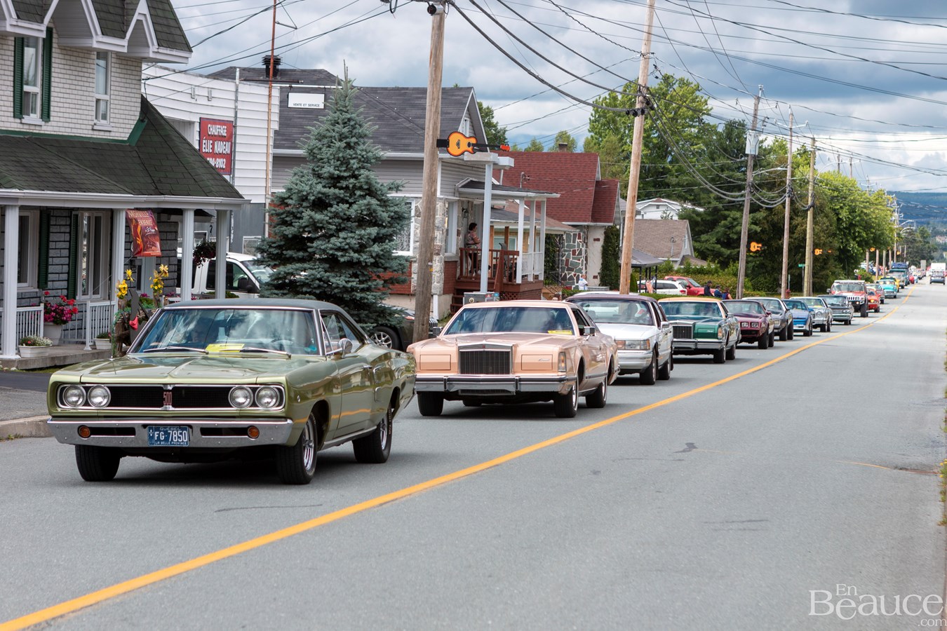 La parade de voitures anciennes de Nashville en Beauce 2022 en images