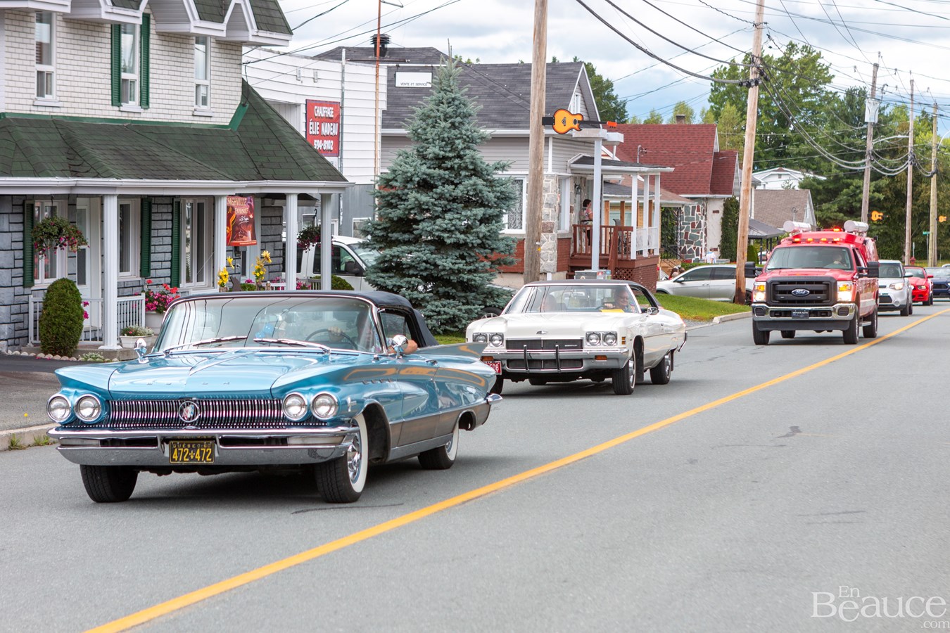 La parade de voitures anciennes de Nashville en Beauce 2022 en images