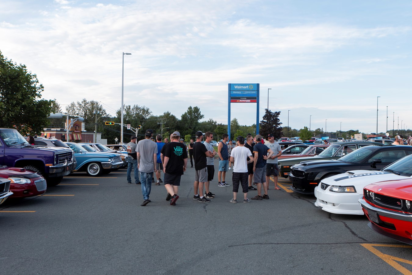 Les voitures anciennes réunies à Saint-Georges